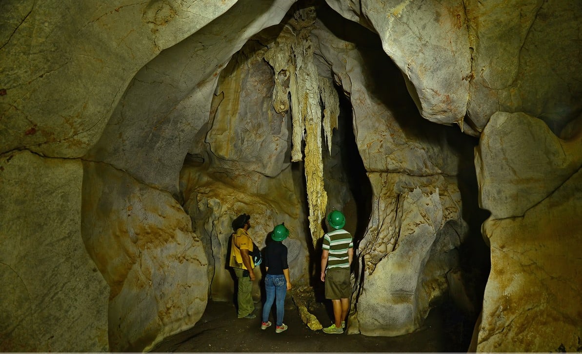 Las Cavernas de Vallemi - Concepción
